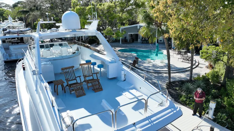 Slide: The Image of Lazzara Yachts 76 Lazzara motor yacht 1994 - 6