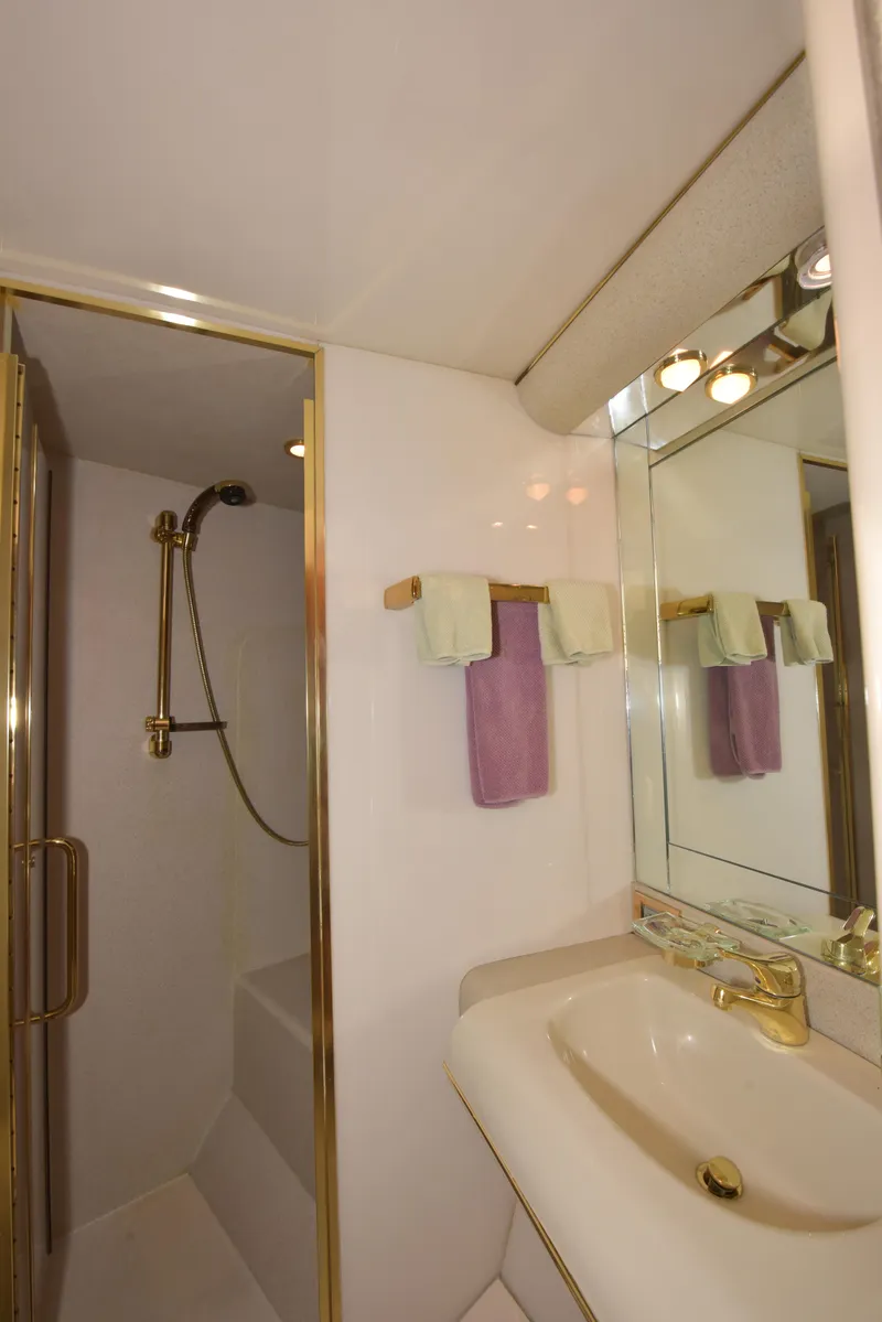 Slide: The Image of Lazzara Yachts 76 Lazzara motor yacht 1994 - 76