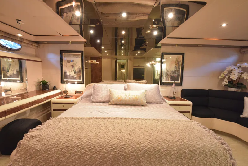 Slide: The Image of Lazzara Yachts 76 Lazzara motor yacht 1994 - 79