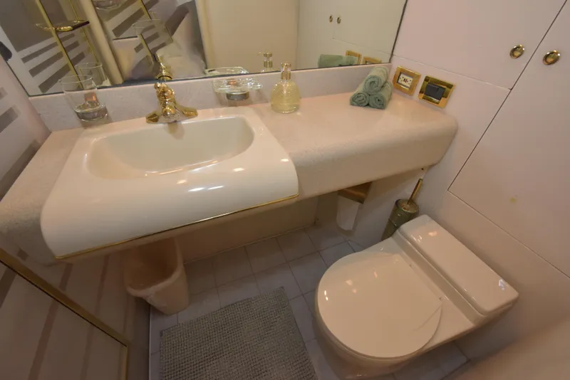 Slide: The Image of Lazzara Yachts 76 Lazzara motor yacht 1994 - 98