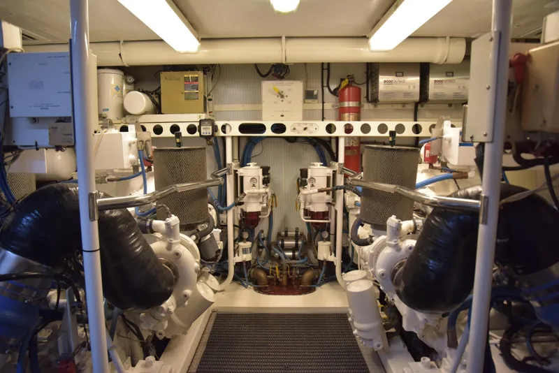 Slide: The Image of Lazzara Yachts Open bridge walk around 1994 - 121