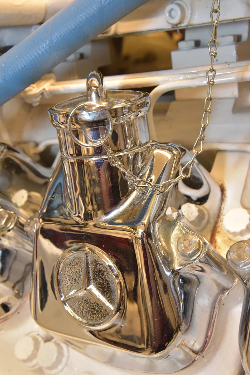 Slide: The Image of Lazzara Yachts Open bridge walk around 1994 - 126