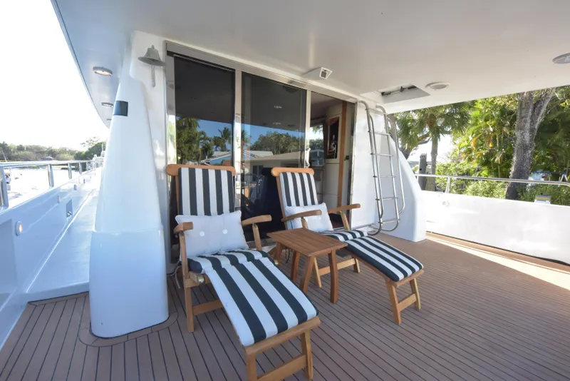 Slide: The Image of Lazzara Yachts Open bridge walk around 1994 - 43