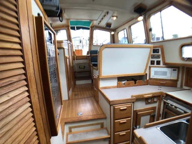 Slide: The Image of Main salon - aft view - 23