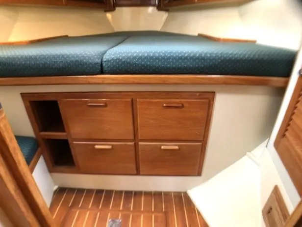 Slide: The Image of Below berth drawers - 27