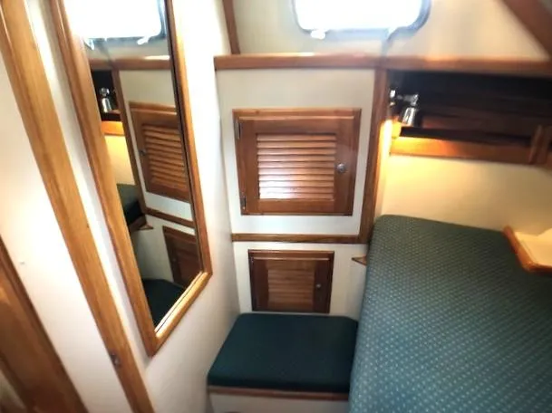 Slide: The Image of Fwd cabin/port cabinets - 28