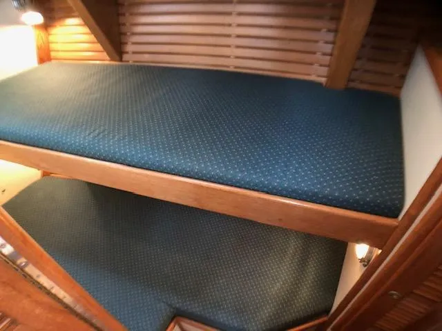 Slide: The Image of Guest berths - 31