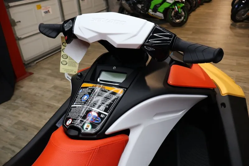 Slide: The Image of Sea-Doo Spark for 3 2025 - 11