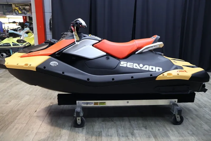 Slide: The Image of Sea-Doo Spark for 3 2025 - 5