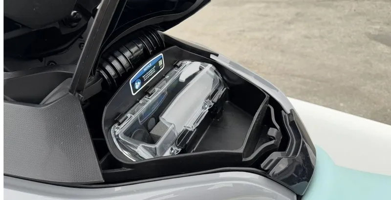 Slide: The Image of Sea-Doo GTX PRO 130 2025 - 9