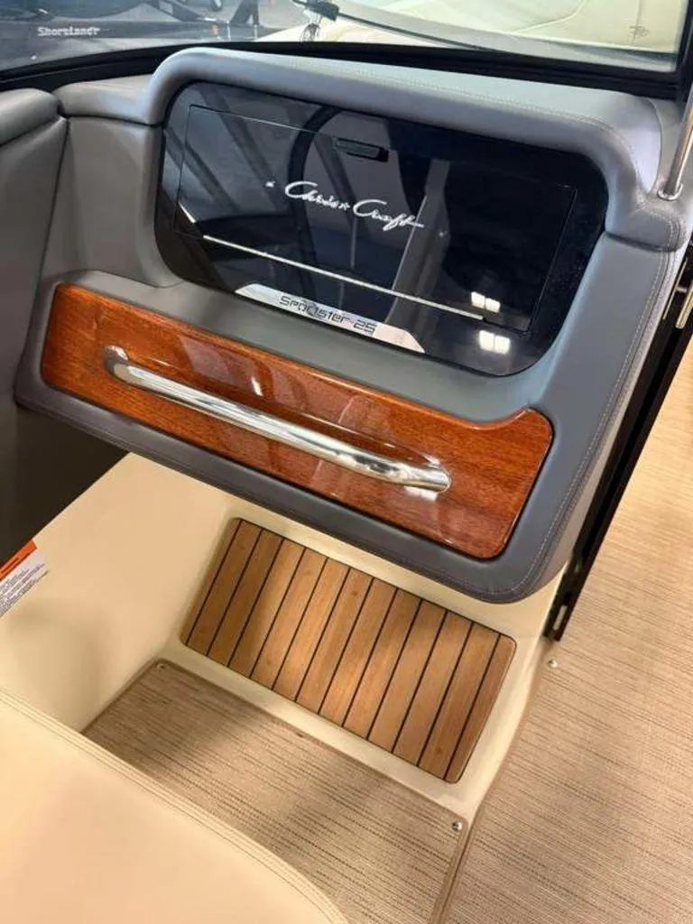 Slide: The Image of Chris-Craft Sportster 25 Sterndrive 2025 - 5