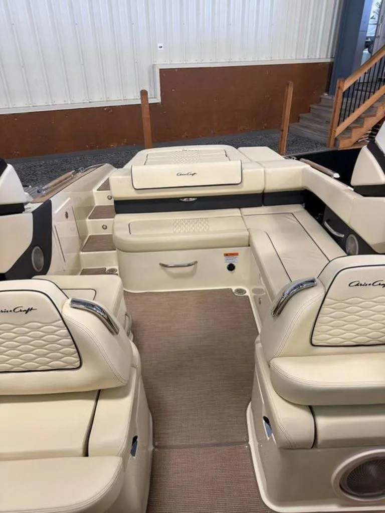 Slide: The Image of Chris-Craft Sportster 28 2025 - 14