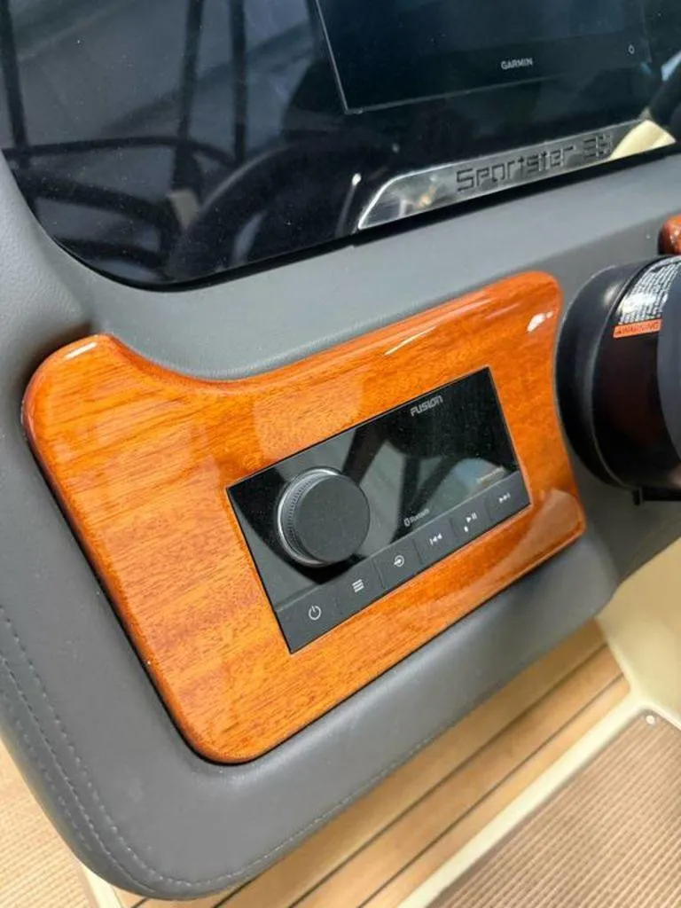 Slide: The Image of Chris-Craft Sportster 28 2025 - 7