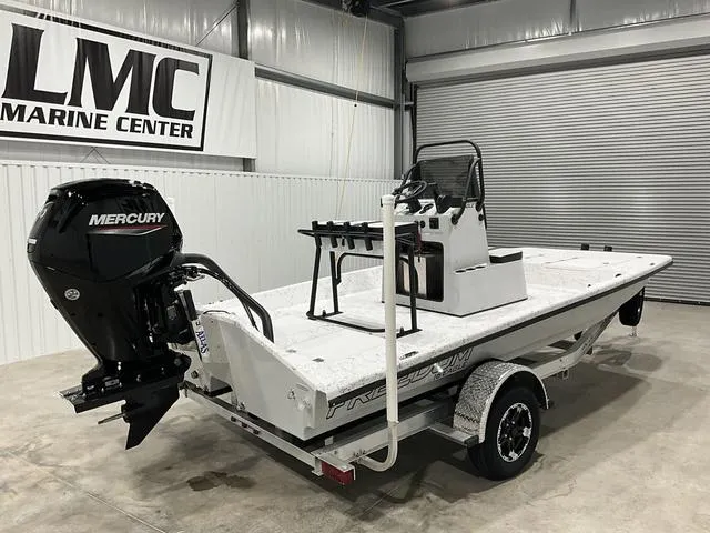 Slide: The Image of Freedom Boats 16' Eagle 2025 - 4