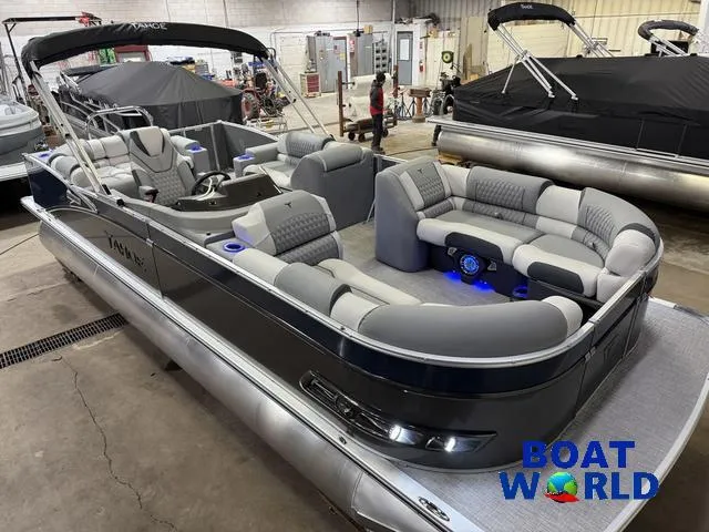 Slide: The Image of Tahoe Cascade 2385 Elite Cruise Tritoon & Honda 4-Stroke 2025 - 53