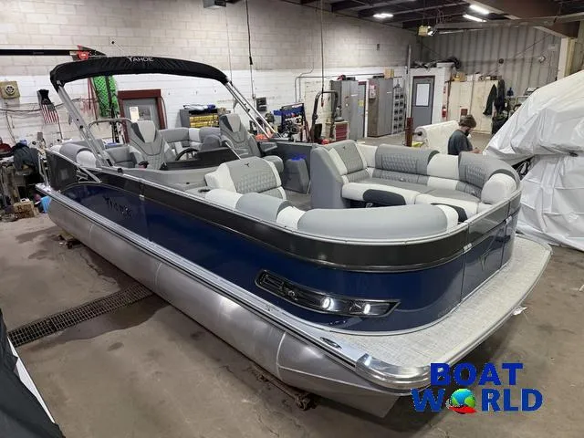 Slide: The Image of Tahoe Cascade 2385 Quad Lounge & Honda 4-Stroke EFI 2025 - 1