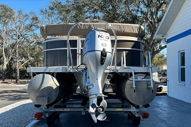 Slide: The Image of Bennington 23 SPDX 2019 - 29