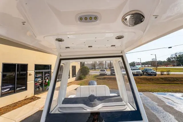 Slide: The Image of Sea Fox 231 Bay Fox 2025 - 22