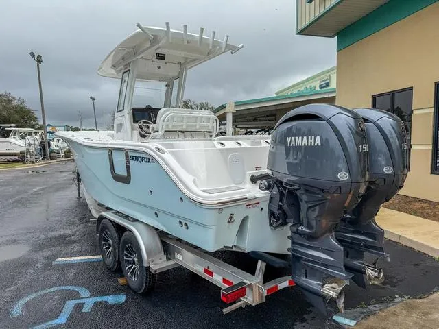 Slide: The Image of Sea Fox 268 Commander 2025 - 3