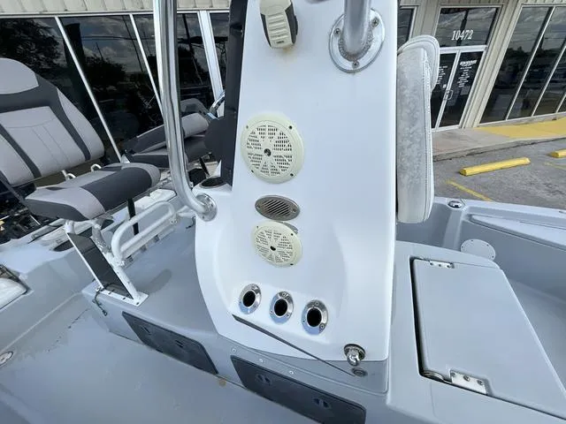 Slide: The Image of Blue Wave 2200 STL 2017 - 16