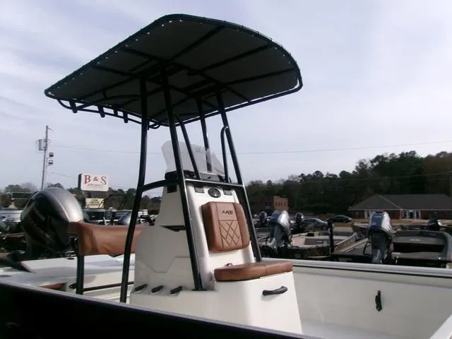 Slide: The Image of Avid 20 Rogue 2026 - 10