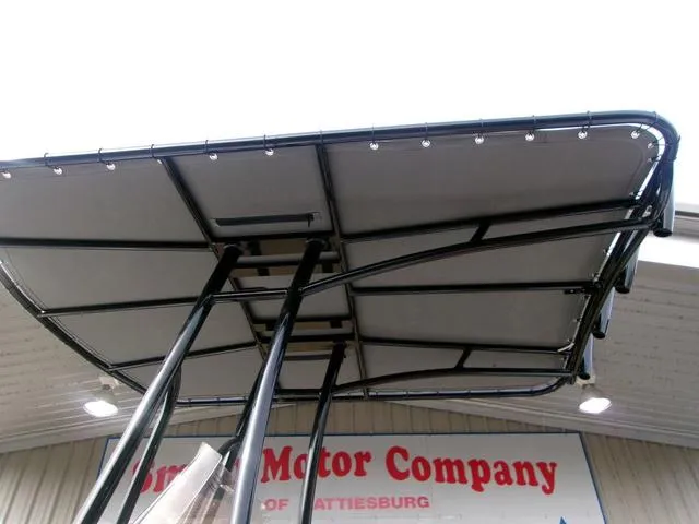 Slide: The Image of Avid 20 Rogue 2026 - 6