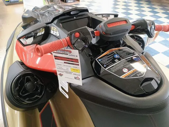 Slide: The Image of Sea-Doo RXP-X 325 2025 - 19