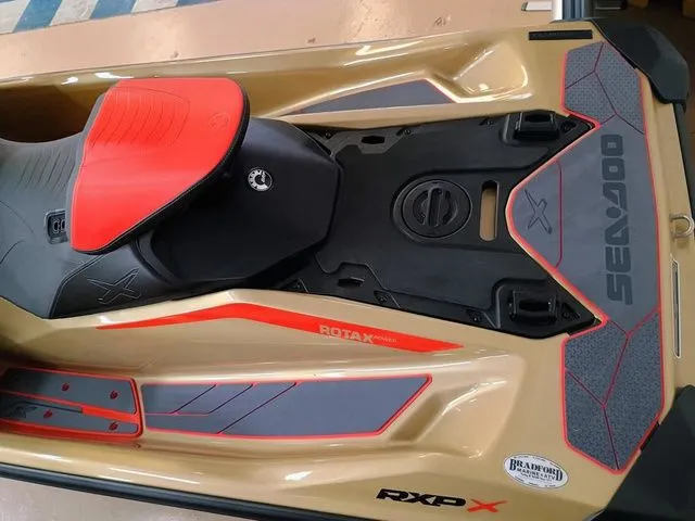 Slide: The Image of Sea-Doo RXP-X 325 2025 - 6