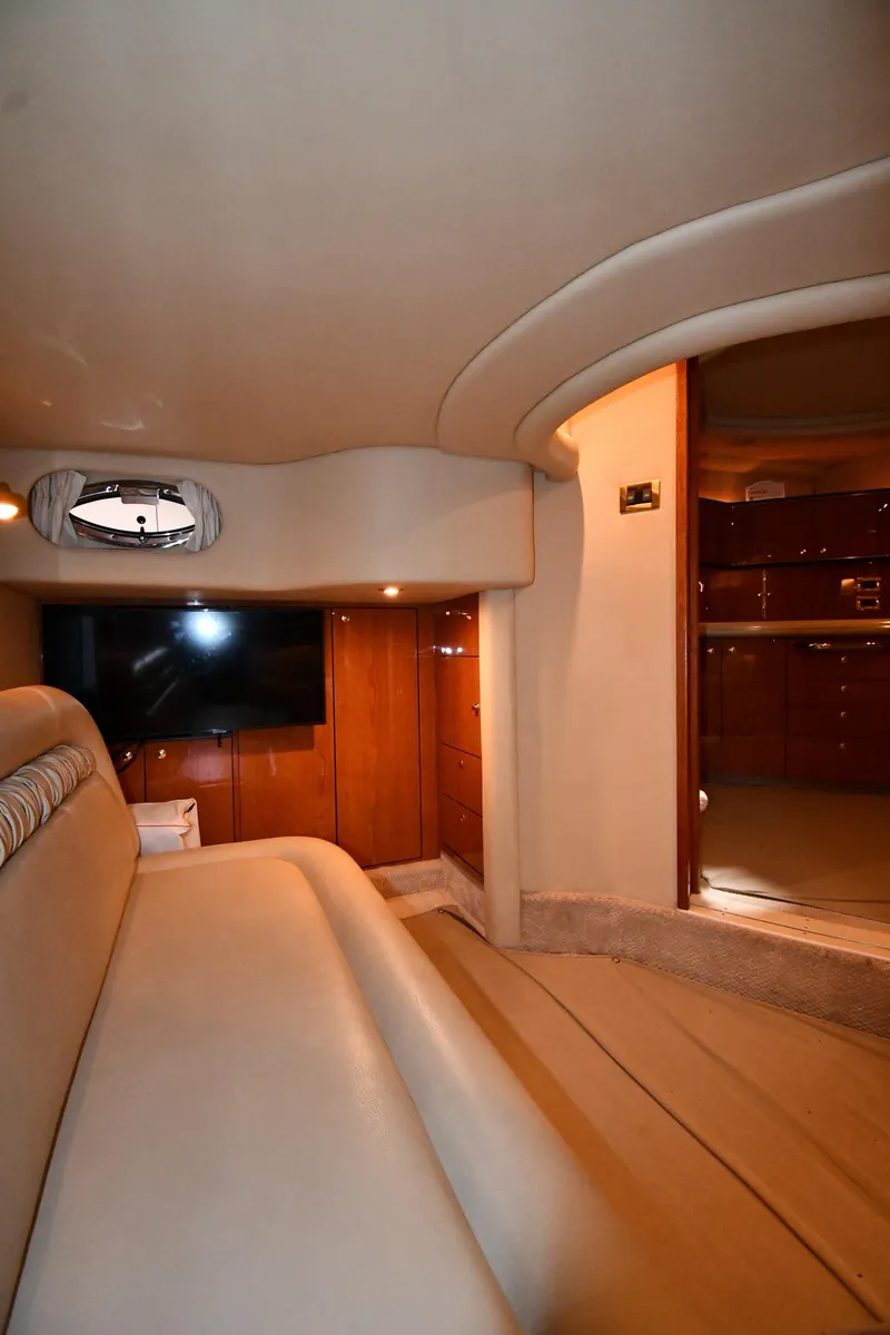 Slide: The Image of Sea Ray 460 Sundancer 2000 - 53