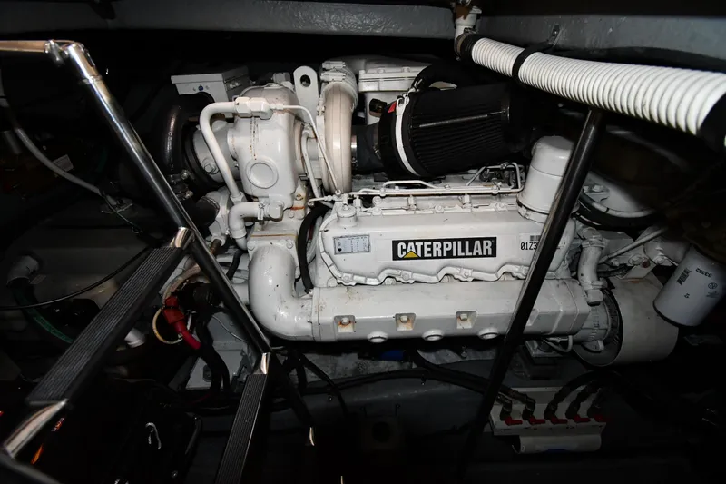 Slide: The Image of Sea Ray 460 Sundancer 2000 - 61