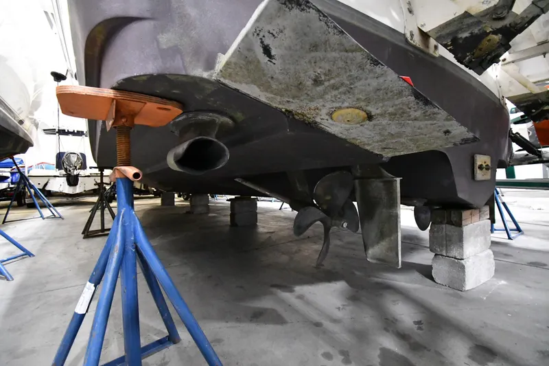 Slide: The Image of Sea Ray 460 Sundancer 2000 - 72