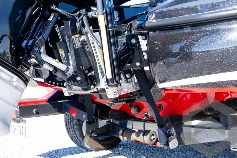 Slide: The Image of 2017 Nitro Z21 Z-PRO boat trailer hitch and motor detail. - 16