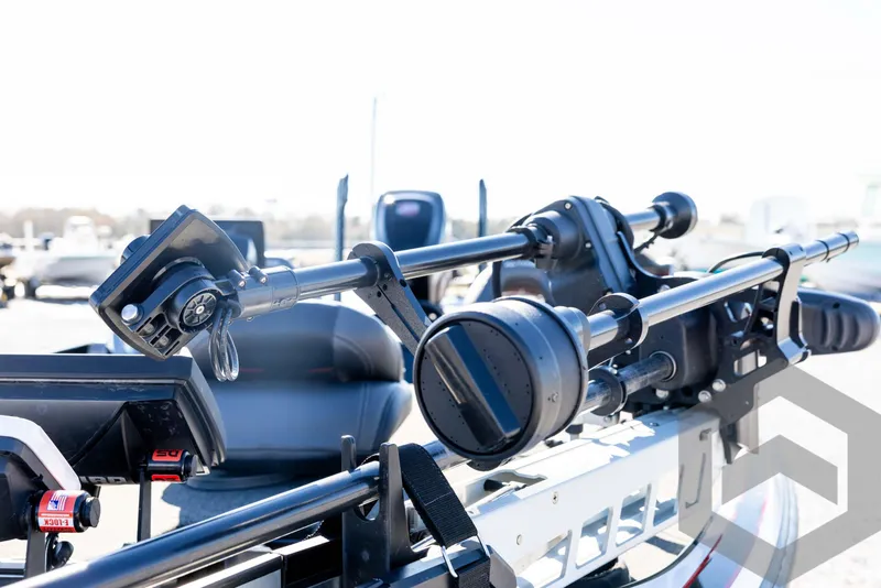 Slide: The Image of 2017 Nitro Z21 Z-PRO Package boat equipment close-up, featuring advanced fishing gear. - 25