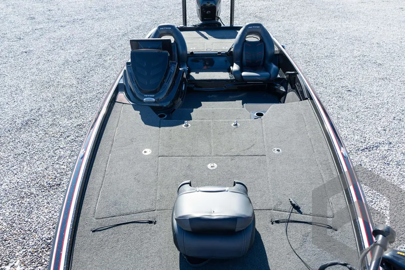 Slide: The Image of 2017 Nitro Z21 Z-PRO Package boat interior with seating and carpeted deck. - 27