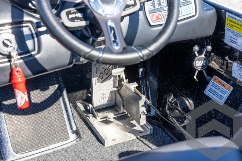 Slide: The Image of 2017 Nitro Z21 Z-PRO boat cockpit with steering wheel and control panel. - 47