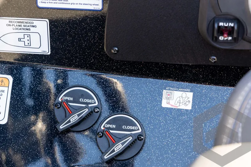 Slide: The Image of Control panel of 2017 Nitro Z21 Z-PRO boat with open/closed switches. - 48