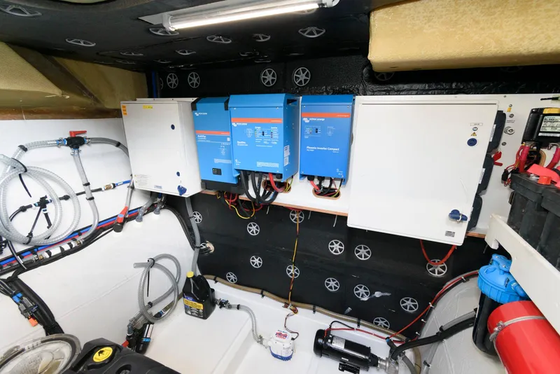 Slide: The Image of Fountaine Pajot MY6 2022 - 57