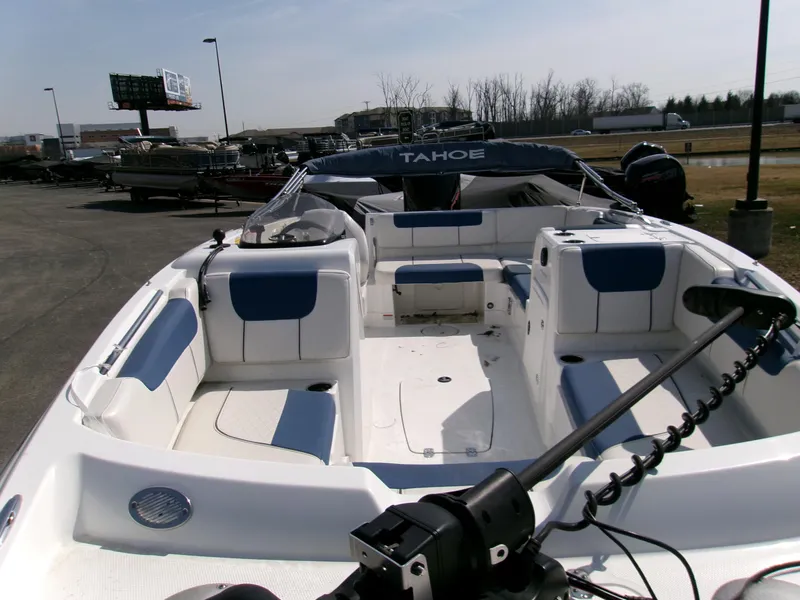 Slide: The Image of Tahoe 1950 boat, 2023 model, featuring spacious seating and modern design. - 4