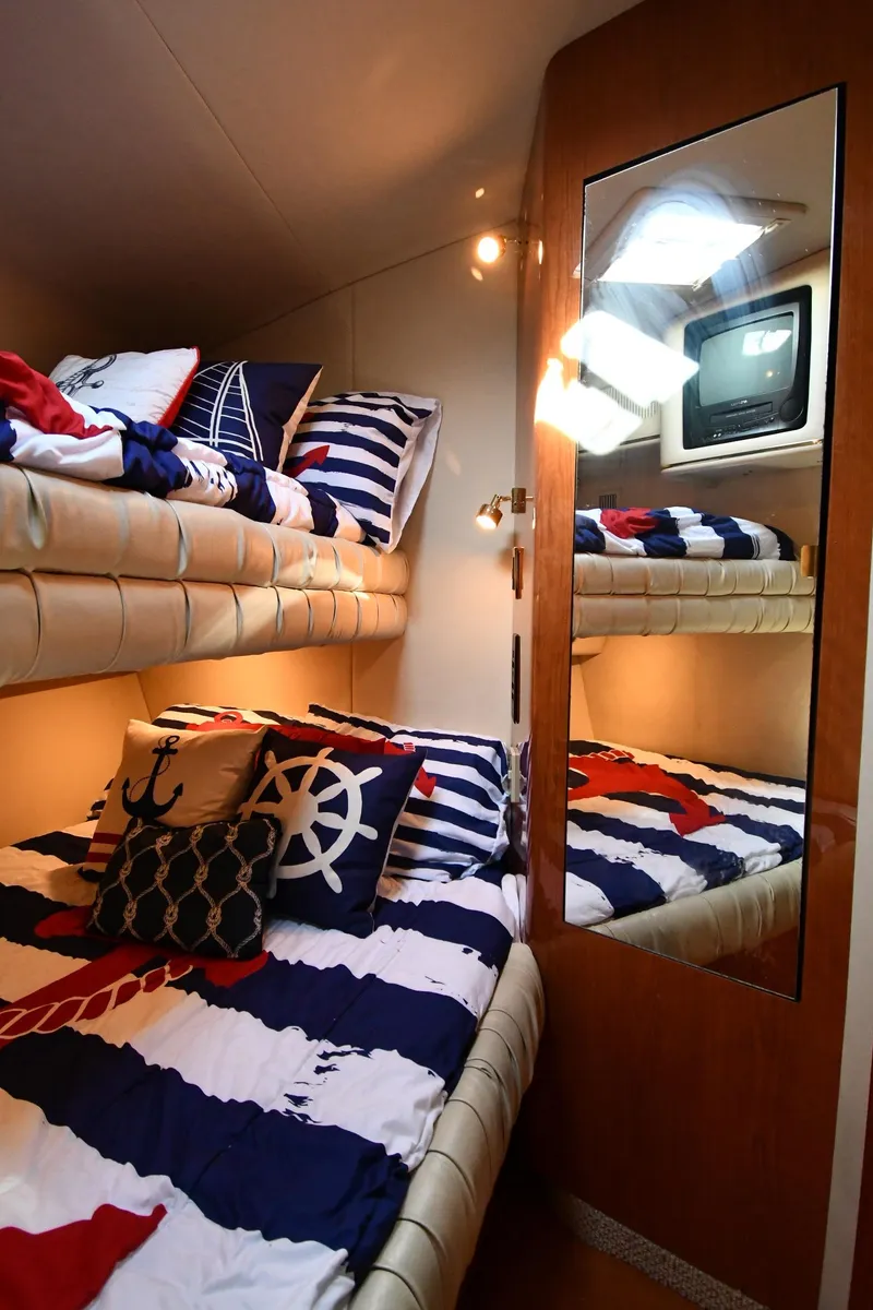 Slide: The Image of Sea Ray 500 Sundancer 1998 - 57
