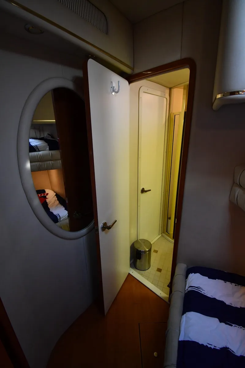 Slide: The Image of Sea Ray 500 Sundancer 1998 - 59
