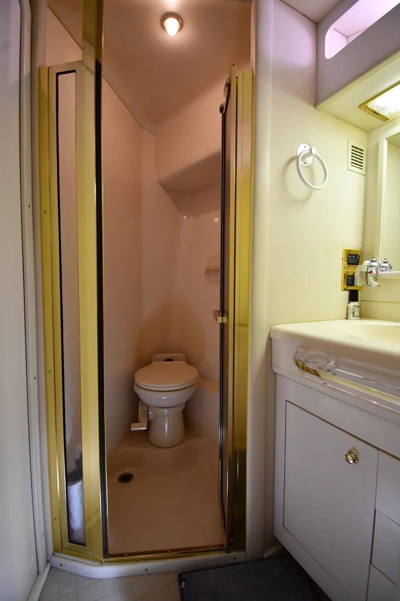 Slide: The Image of Sea Ray 500 Sundancer 1998 - 60