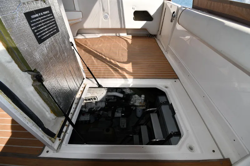 Slide: The Image of Sea Ray 500 Sundancer 1998 - 64