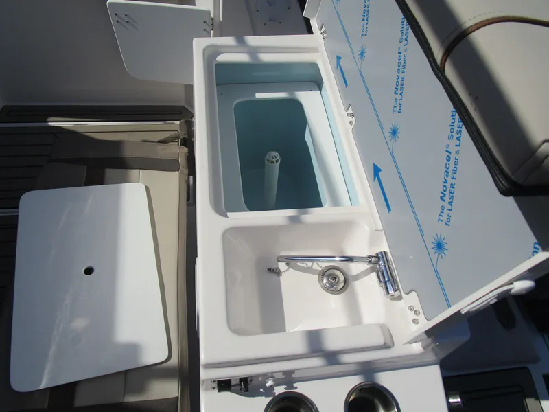 Slide: The Image of Cutwater C-248 Coupe 2025 - 59