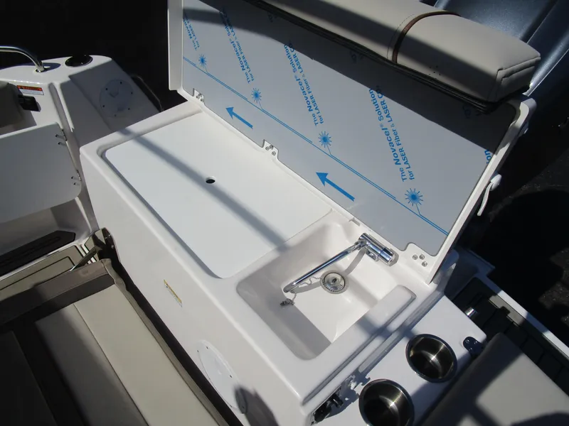 Slide: The Image of Cutwater C-248 Coupe 2025 - 60