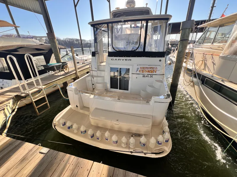 Slide: The Image of Carver 444 Cockpit Motor Yacht 2005 - 102