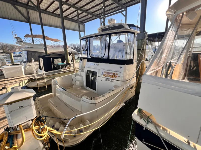 Slide: The Image of Carver 444 Cockpit Motor Yacht 2005 - 103