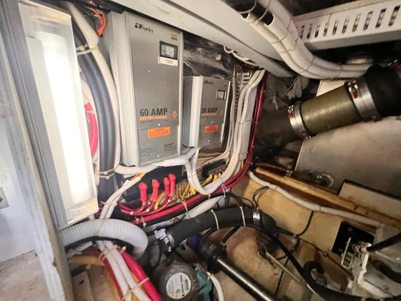 Slide: The Image of Carver 444 Cockpit Motor Yacht 2005 - 66