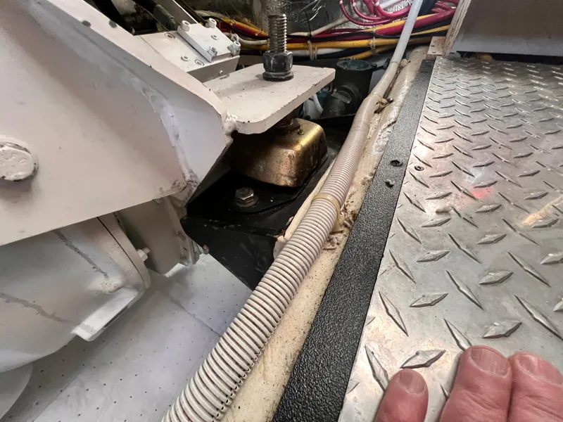 Slide: The Image of Carver 444 Cockpit Motor Yacht 2005 - 67