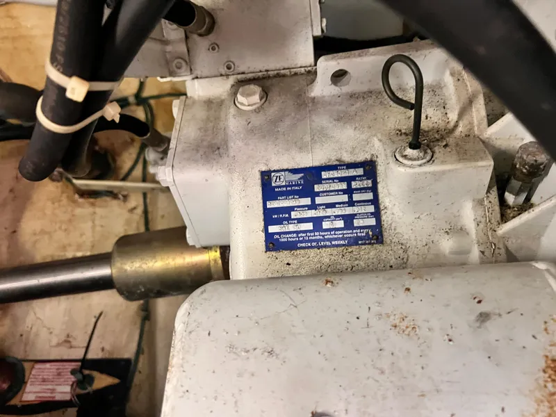 Slide: The Image of Carver 444 Cockpit Motor Yacht 2005 - 69