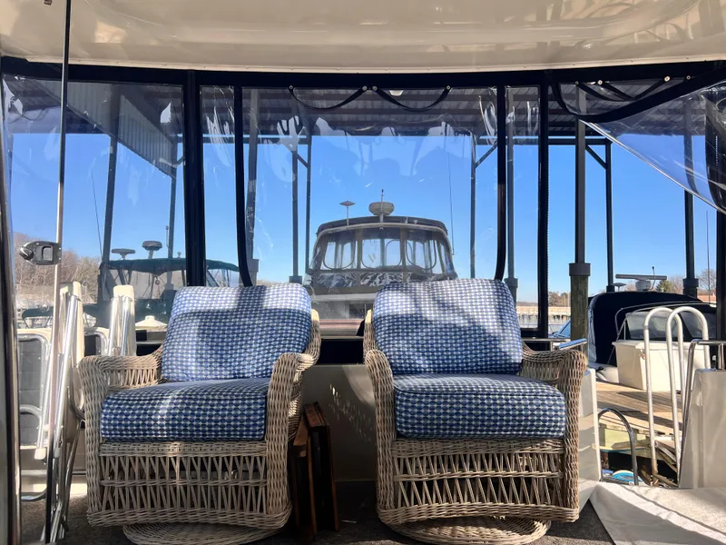 Slide: The Image of Carver 444 Cockpit Motor Yacht 2005 - 70